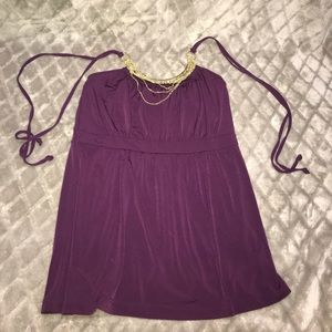 ❤️Apt 9 halter top w/ gold necklaces